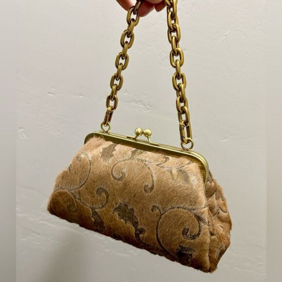Vintage Style Real Hair-on Calfskin Floral Embossed Kisslock Clutch/Crossbody - Picture 7 of 16